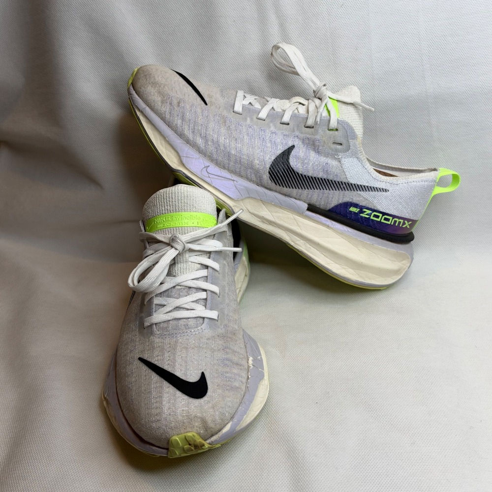 Nike Zoom X Invincible Run 3 Flyknit Shoes Womens Size US 9.5 Purple Agate White